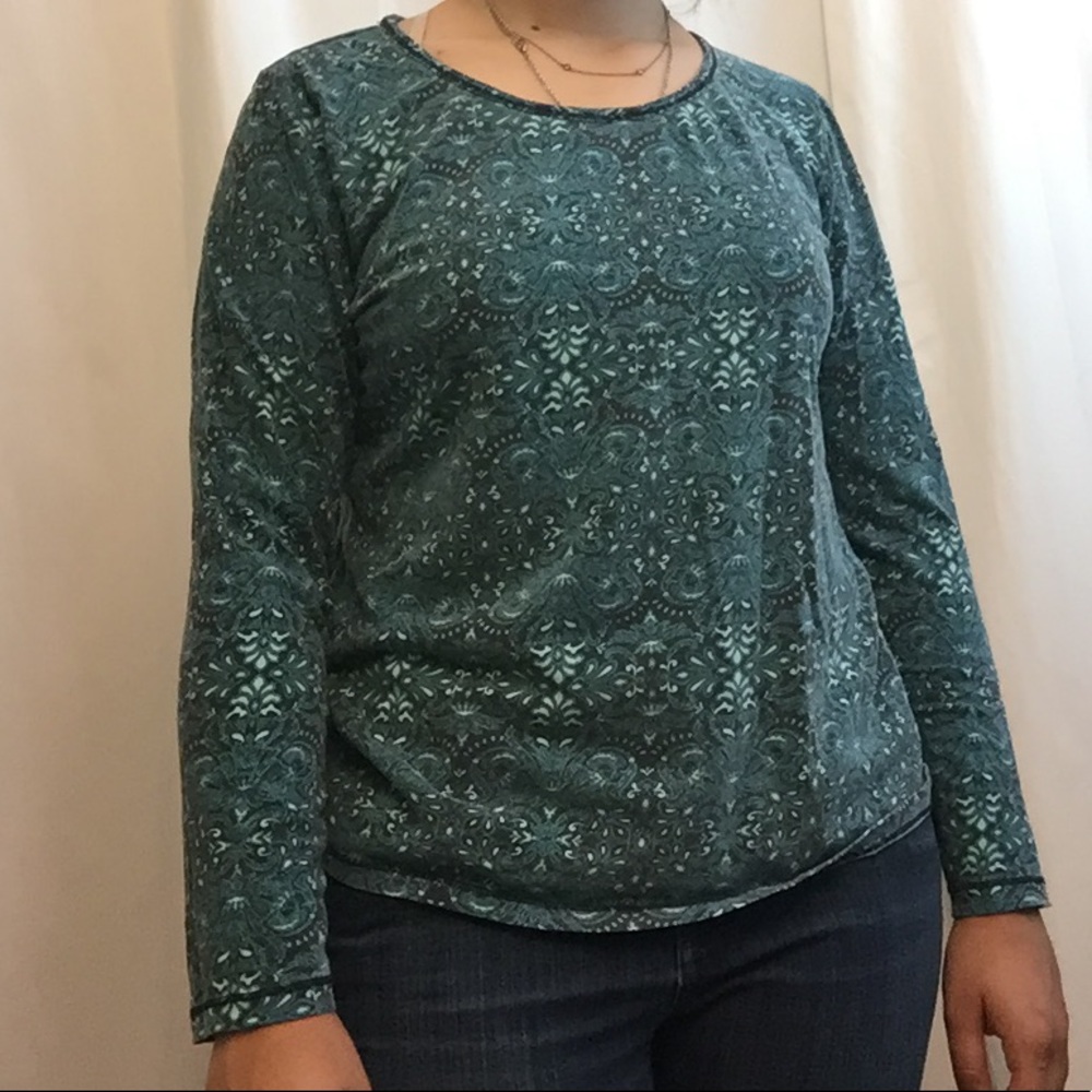 Printed long sleeve
